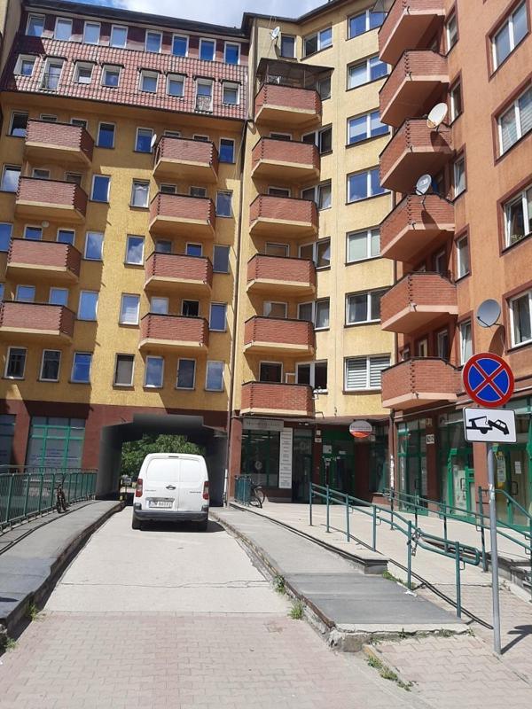 Kawalerka Stefana Zeromskiego 62 Wroclaw Exterior photo